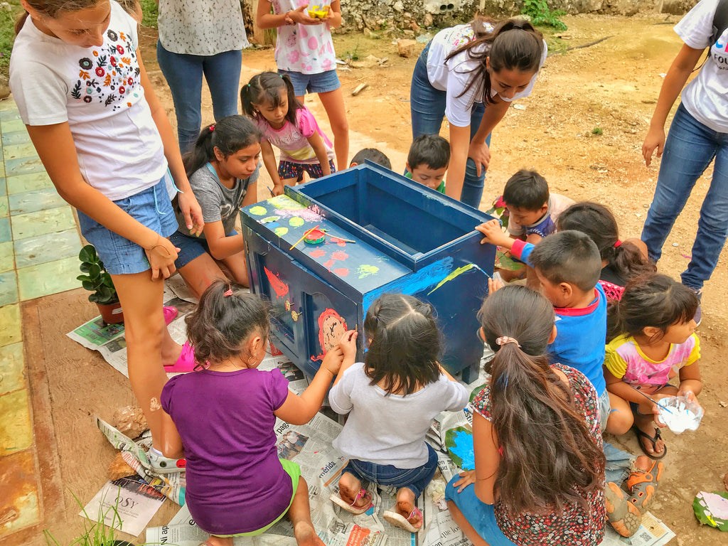 Do the Mayan people still exist?